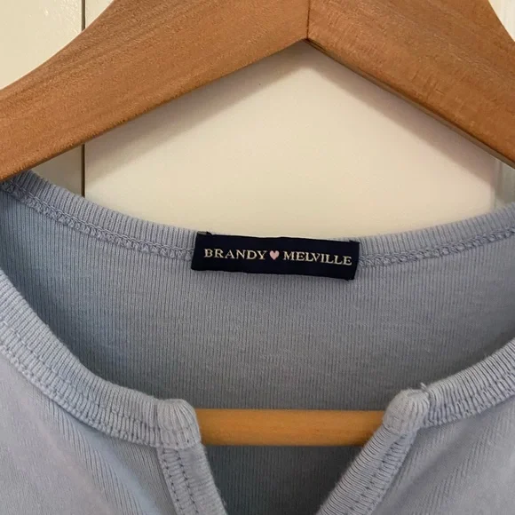 Brandy Melville Baby Blue Short Sleeve Crop Top - Picture 7 of 10